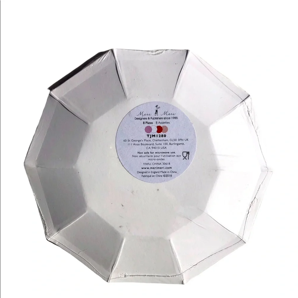 Meri Meri Valentines Day Heart Shaped Napkins & Decagon Paper Plates Bundle